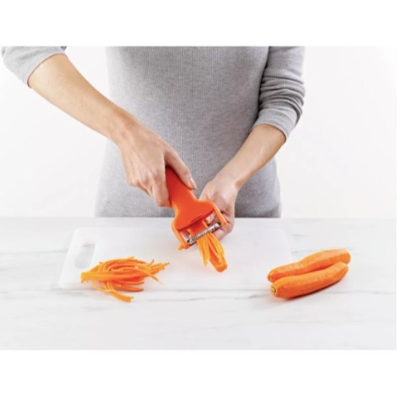 Joseph Joseph SafeStore Julienne Peeler with blade Guard Orange - Picture 6 of 6
